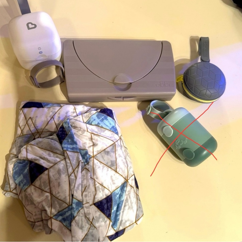 Mama On the Go Baby Bundle